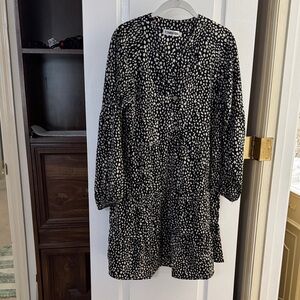 Temofon Black and White Dress Size S EUC